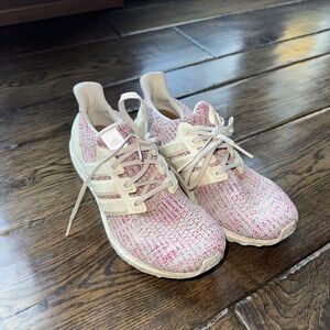 ULTRA BOOST SNEAKERS